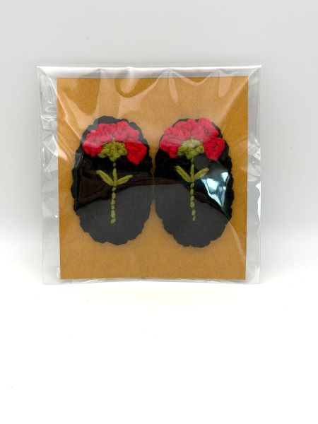 ブラック×レッドフラワー　ヘアピン