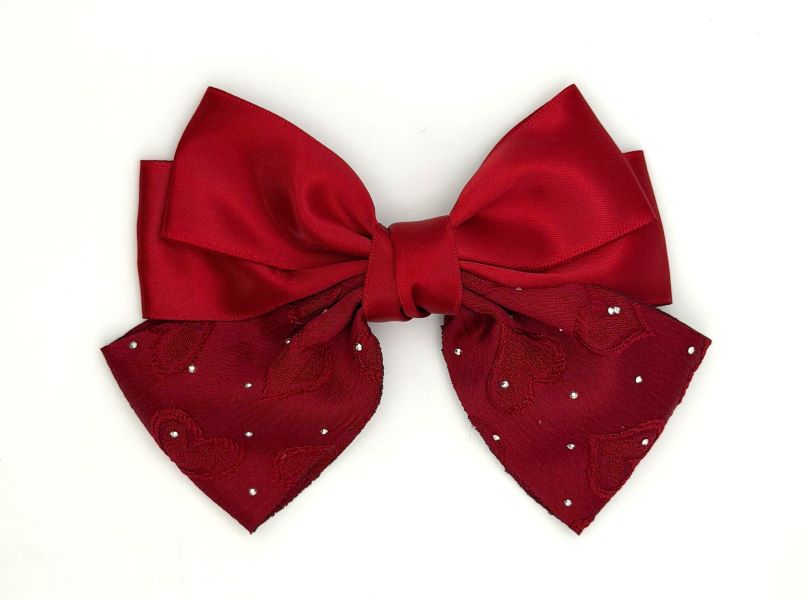 レッドヘアピン