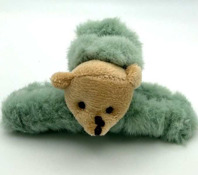 緑くまヘアクリップ