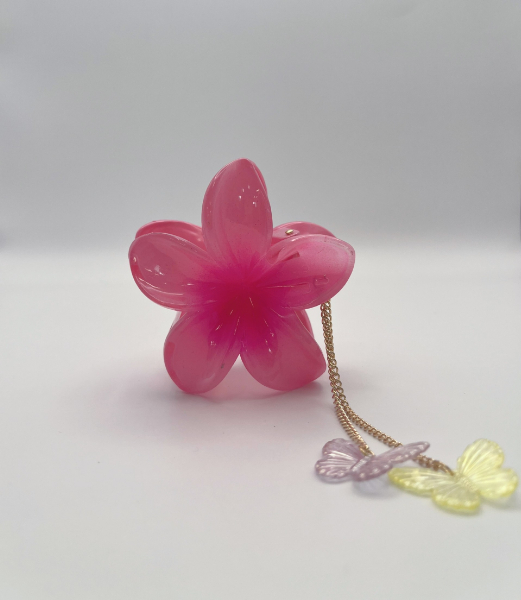 花モチーフ　ヘアクリップ(ピンク)